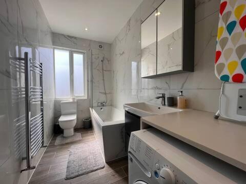Star London Finchley Road 3-Bed Escape With Garden公寓 外观 照片